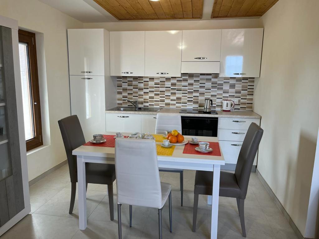 Perla Top Floor Apartment Sirmione Ngoại thất bức ảnh