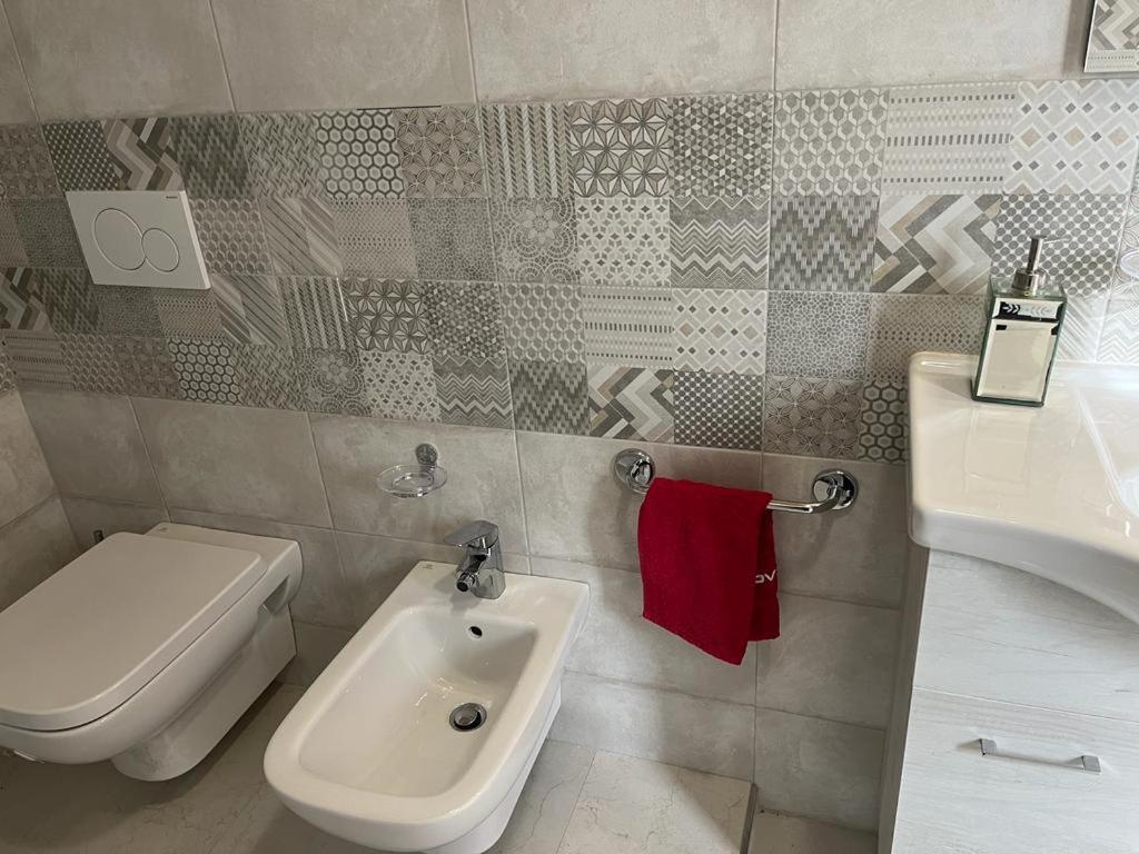 Perla Top Floor Apartment Sirmione Ngoại thất bức ảnh